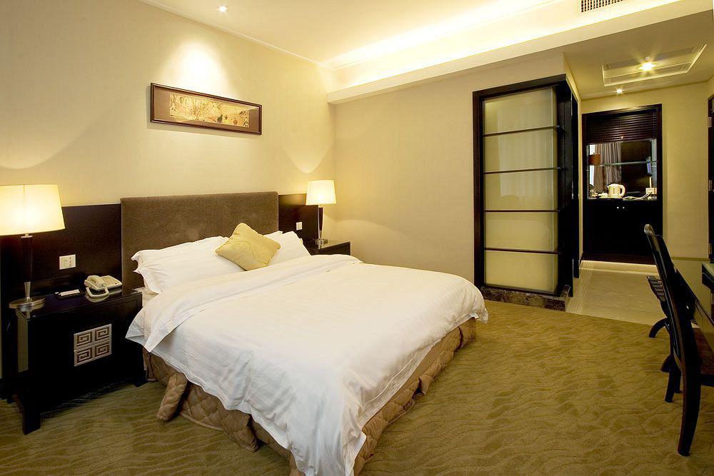 King Garden Hotel Guangzhou Room photo